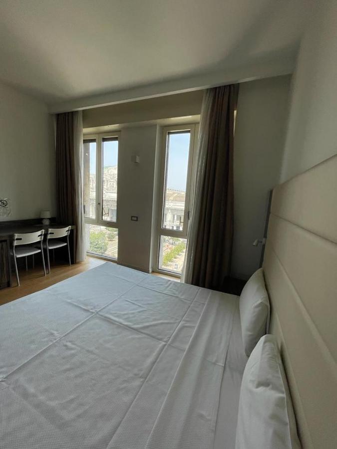 Ih Hotels Milano Centrale Guest House Buitenkant foto