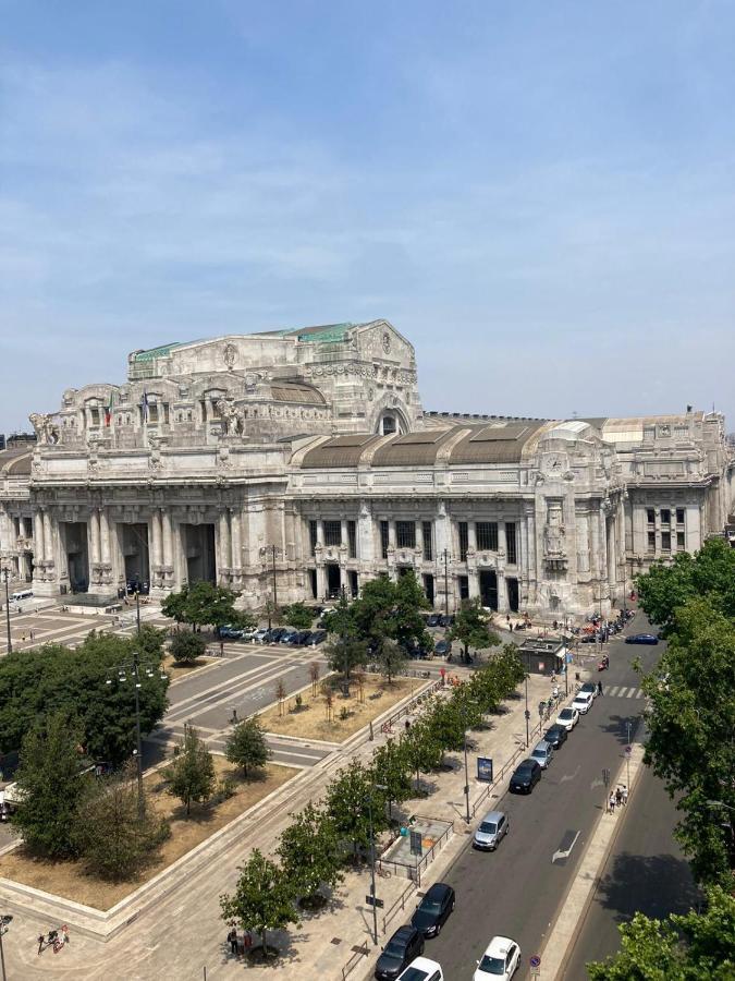 Ih Hotels Milano Centrale Guest House Buitenkant foto